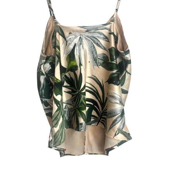Victoria's Secret Tropical Green Camisole Size Small Adjustable Straps Silky - Picture 6 of 8